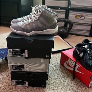 Jordan retro 11 size 3y